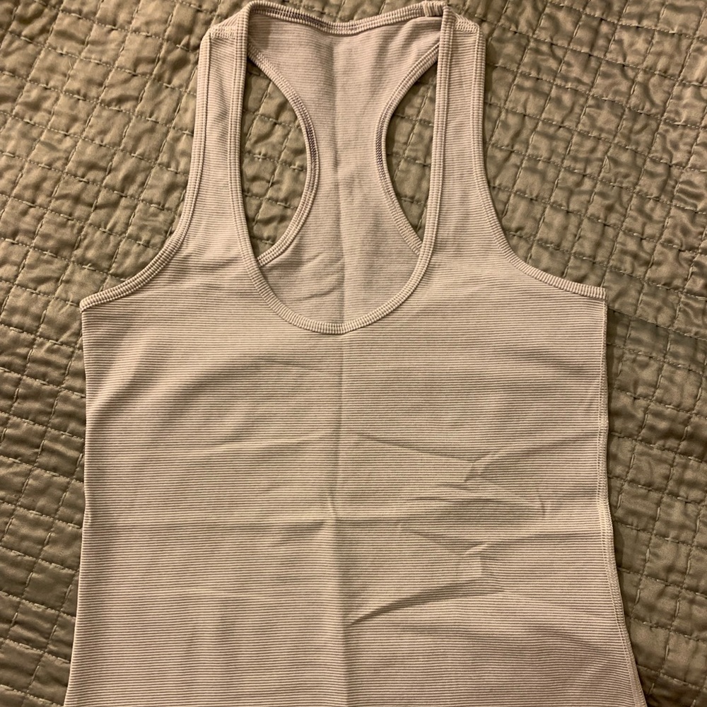 Lululemon Cool Racerback size 4 white/grey stripe